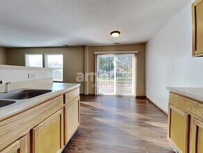 2565 Allegro Ln in Loveland, OH - Foto de edificio - Building Photo