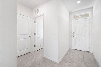 35694 Sunflower Hl Dr in Zephyrhills, FL - Building Photo - Building Photo