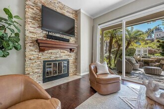 8585 Via Mallorca in San Diego, CA - Building Photo - Building Photo
