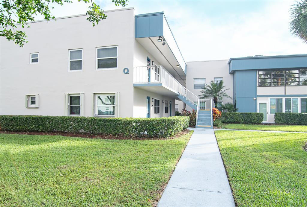 789 Normandy Trail in Delray Beach, FL - Foto de edificio