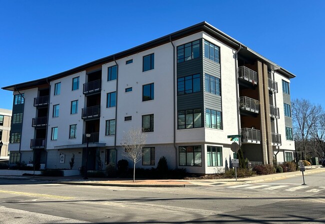 105 Chatham Walk Ln in Cary, NC - Building Photo - Building Photo