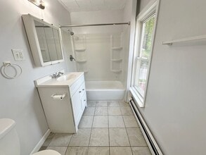 24 Mt Globe St in Fitchburg, MA - Building Photo - Building Photo