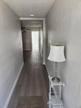 65 W 34th St in West Palm Beach, FL - Building Photo - Building Photo