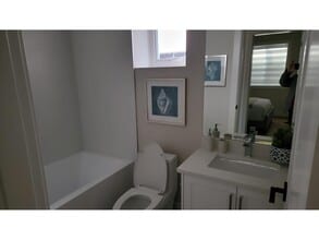 16773-16720 BSMT in Surrey, BC - Building Photo - Building Photo
