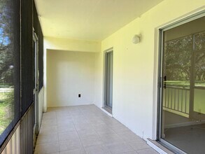 640 NW 13th St in Boca Raton, FL - Building Photo - Building Photo