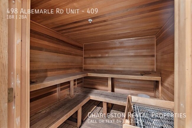 498 Albemarle Rd in Charleston, SC - Building Photo - Building Photo