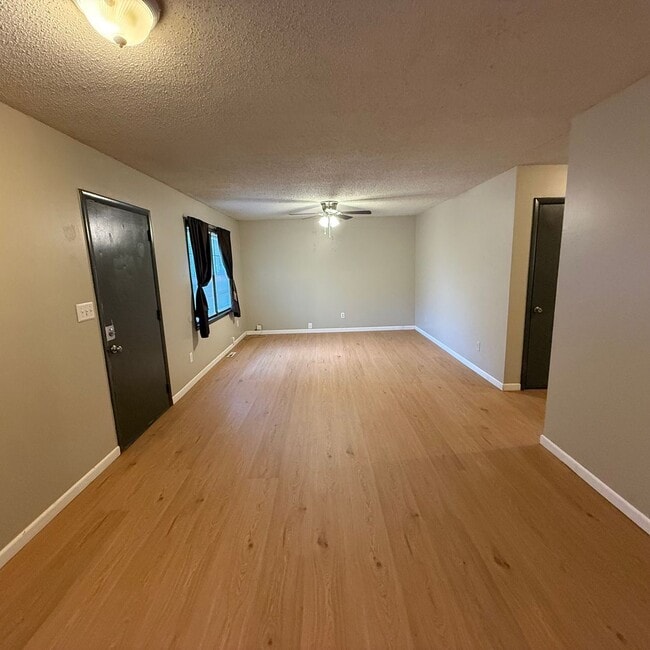 2804 E Madison St in Springfield, MO - Building Photo - Building Photo