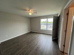 111 Springfield Hts Dr in Union, MO - Building Photo - Building Photo