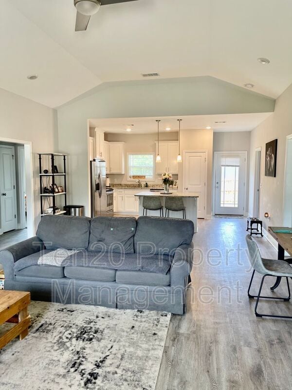 30 Vineyard Dr in Phenix City, AL - Building Photo - Building Photo