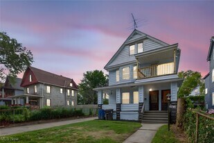 13608 Earlwood Rd in Cleveland, OH - Building Photo