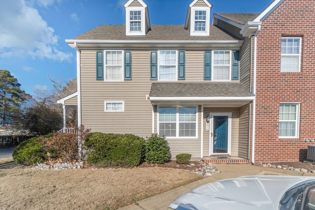 1616 Loose Strife Pl in Chesapeake, VA - Building Photo