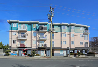 864 Pembroke St in Victoria, BC - Building Photo - Building Photo