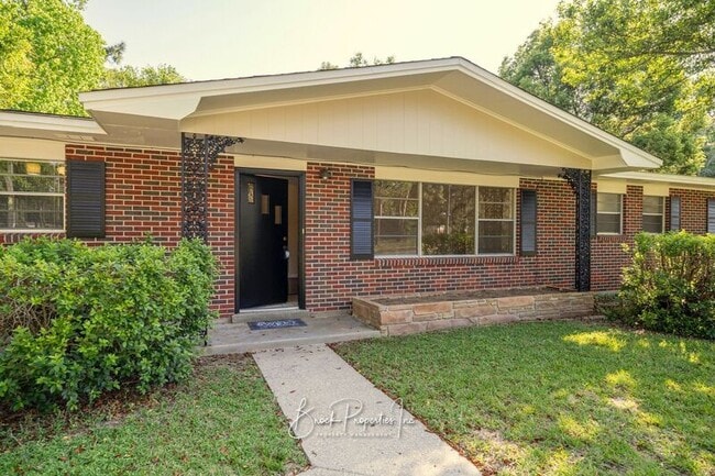 3955 Tom Ln Dr in Pensacola, FL - Building Photo - Building Photo