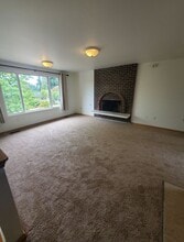 14624 125th Ave NE in Woodinville, WA - Building Photo - Building Photo