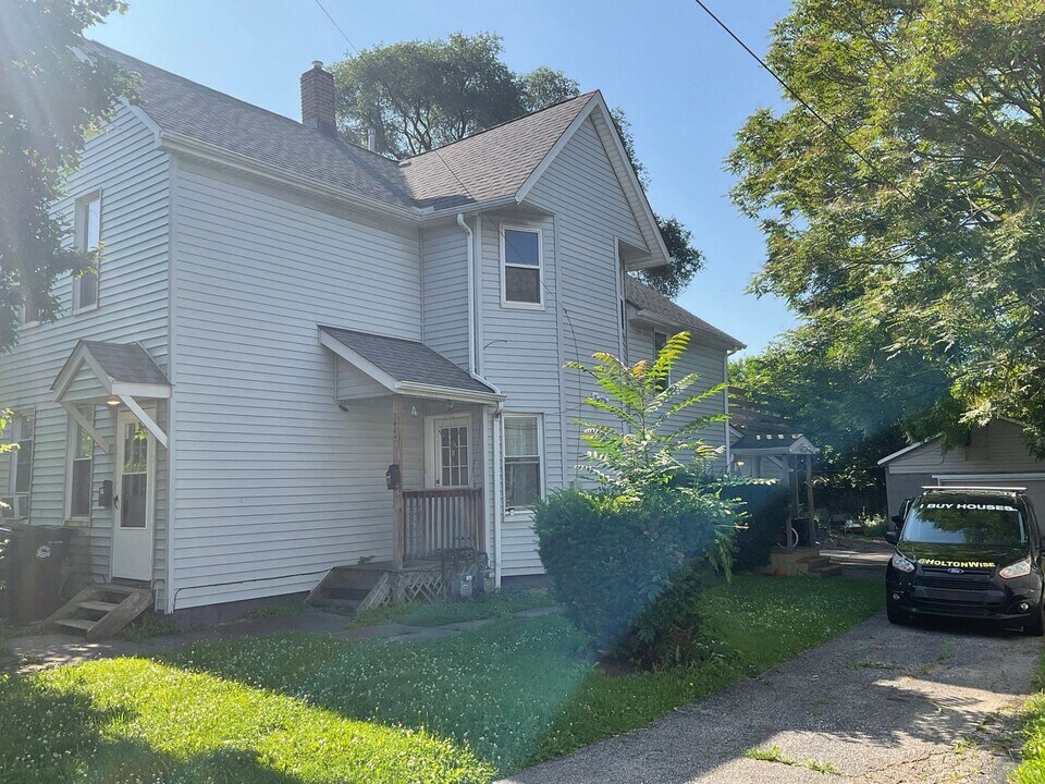 3449 Erin Ave in Cleveland, OH - Building Photo