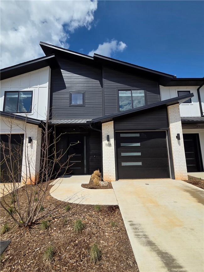 property at 1108 Emilia Ave