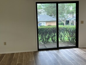 3300 Kristin Ct in Columbus, OH - Building Photo - Building Photo