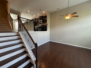 547 Old Mill Village Dr in Apex, NC - Building Photo - Building Photo