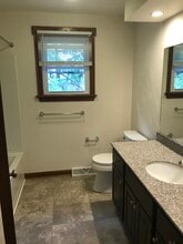 1472 Nicholson St in Erie, PA - Building Photo - Building Photo