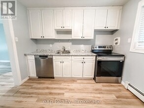 342 Kiwanis Park Dr in London, ON - Building Photo - Building Photo