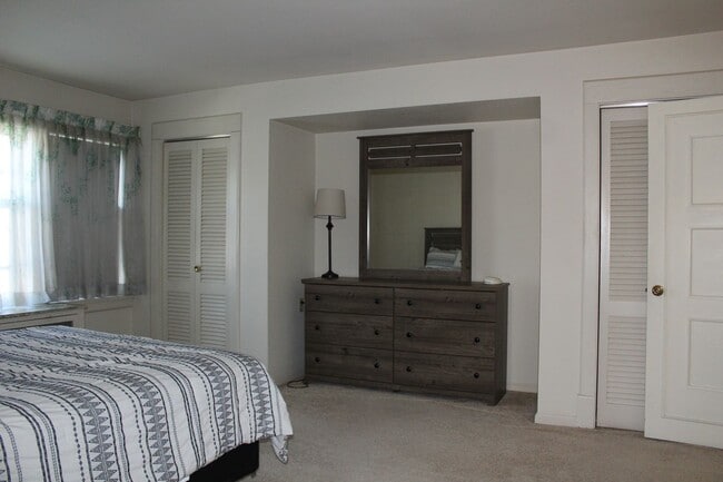 property at 600 E 21st St