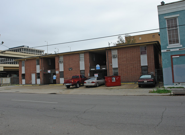 1132 Carondelet St in New Orleans, LA - Building Photo - Building Photo