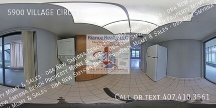 5900 Village Cir N in Orlando, FL - Building Photo - Building Photo