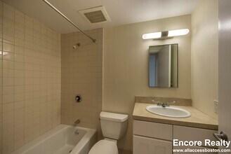 38 Boylston St, Unit 203 in Boston, MA - Foto de edificio - Building Photo