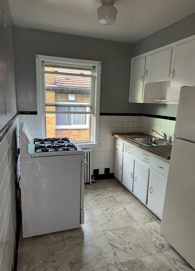 property at 2910 Boudinot Ave