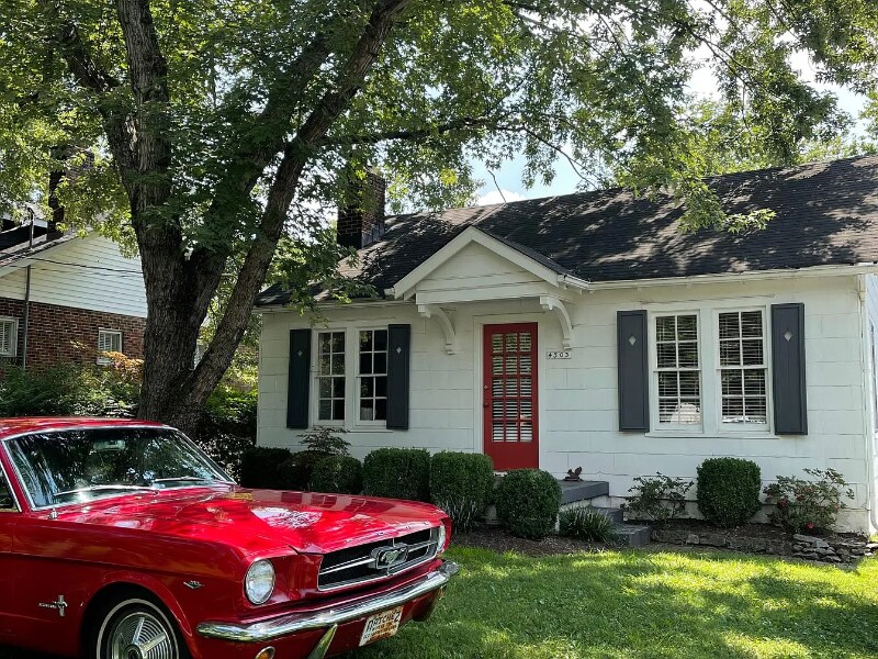 4303 Murphy Rd in Nashville, TN - Building Photo