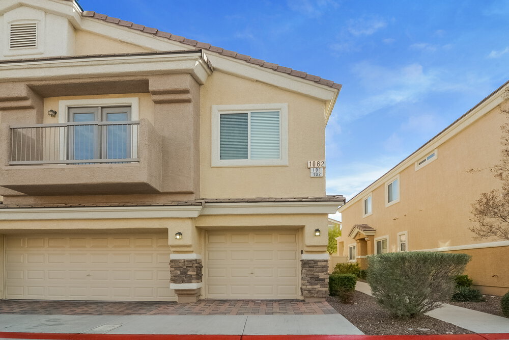 1082 Elation Ln in Henderson, NV - Foto de edificio