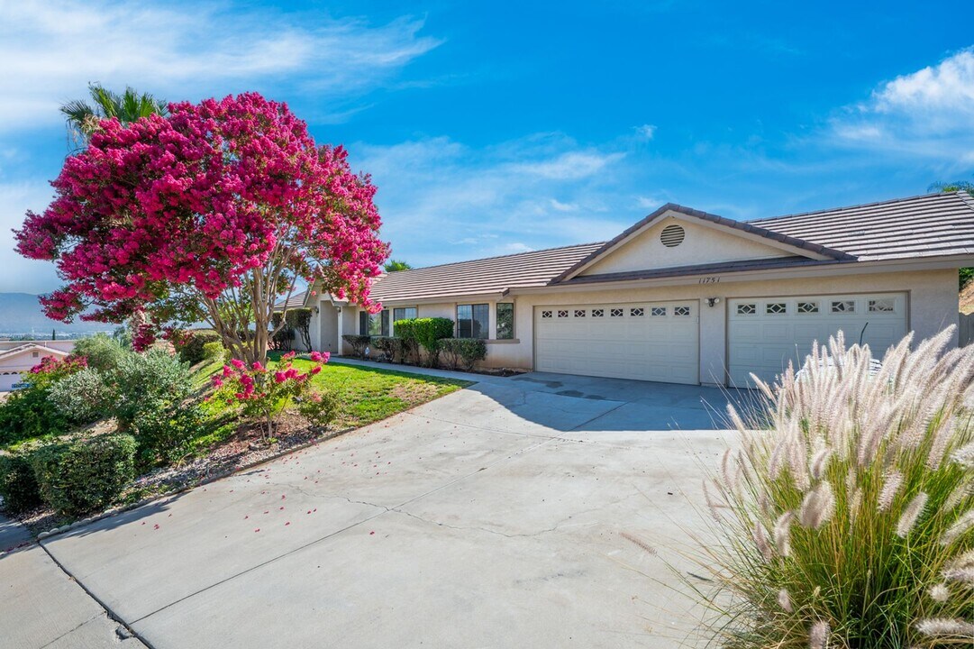 11751 Almond Ct in Loma Linda, CA - Building Photo