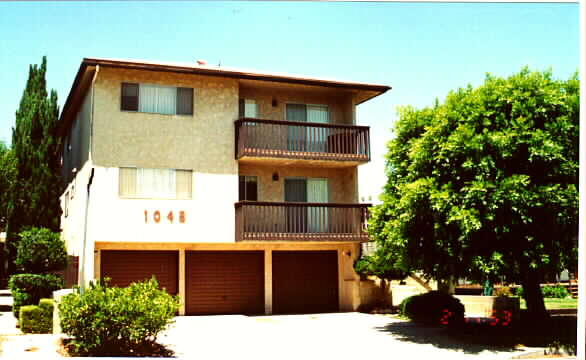 1045 S Alma St in San Pedro, CA - Building Photo