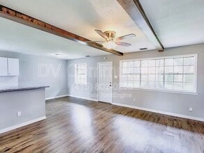 10946 Gulf Valley in Houston, TX - Building Photo - Building Photo
