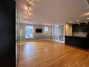 29 S State St, Unit 516 in Salt Lake City, UT - Building Photo - Building Photo