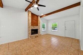 2003 Arthur Ln in Austin, TX - Building Photo - Building Photo