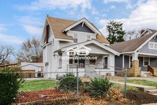 3305 Askew Ave in Kansas City, MO - Building Photo