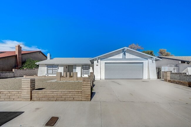 property at 6272 W Elmira Dr
