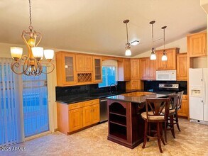 1291 S Crossbow Pl in Chandler, AZ - Building Photo - Building Photo