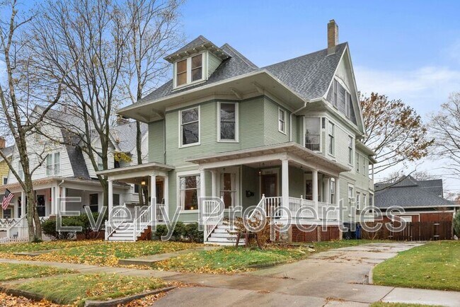 property at 1814 College Ave