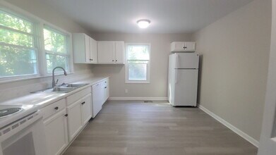 3901 Newson Rd SW in Huntsville, AL - Building Photo - Building Photo
