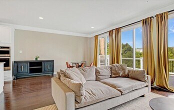 4014 Winding Waters Terrace in Upper Marlboro, MD - Building Photo - Building Photo