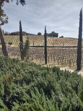 37850 De Portola Rd in Temecula, CA - Foto de edificio - Building Photo