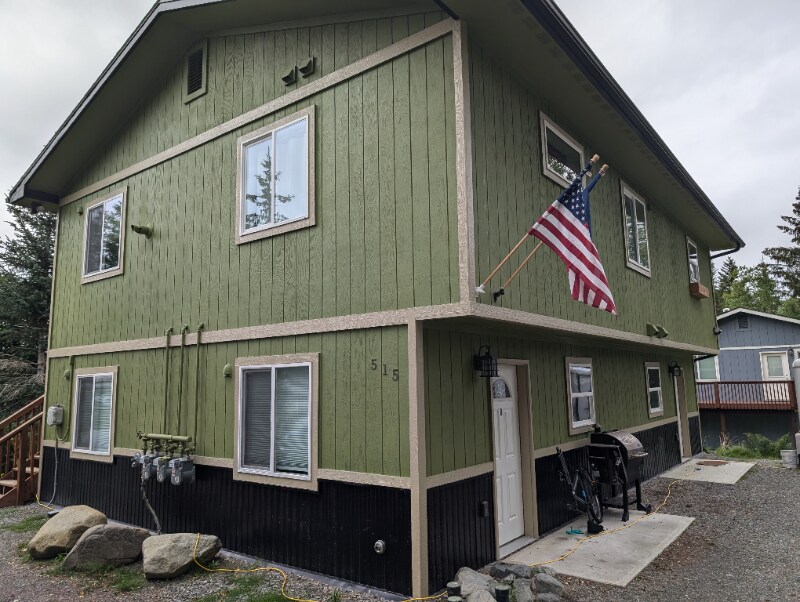 515 Soundview Ave in Homer, AK - Building Photo