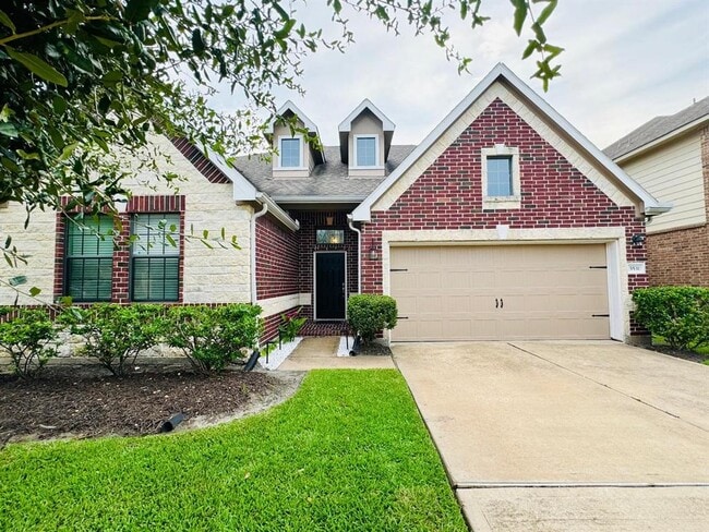 5531 Drumlin Field Way