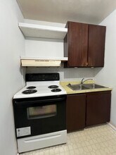 2129 Union Ave in North Bend, OR - Building Photo - Building Photo