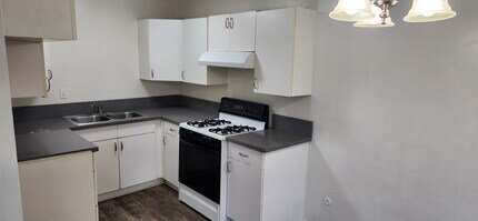 25221 Bigelow Rd, Unit 2 in Torrance, CA - Building Photo - Building Photo