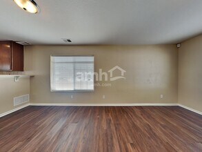 19904 Robins Dr in Denver, CO - Building Photo - Building Photo