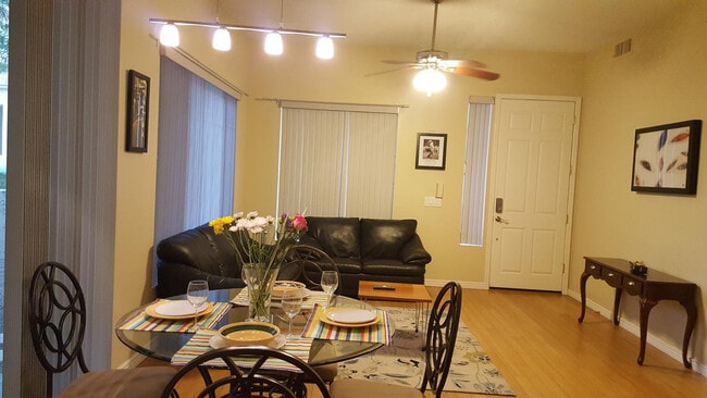 8180 E Shea Blvd in Scottsdale, AZ - Building Photo - Building Photo