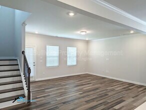 5866 Woodlawn Dr in Durham, NC - Building Photo - Building Photo